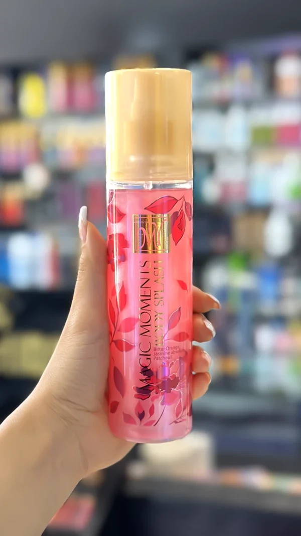 بادی اسپلش زنانه مای گلیتر دار مدل Magic Moments بادی اسپلش زنانه گلیتر دار مای مدل Magic Moments | درخشان و ماندگار | حجم ۲۲۰ میل