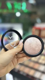 رژگونه گلدن رز مدل تراکوتا استارداست شماره 108 حجم ۸ گرم