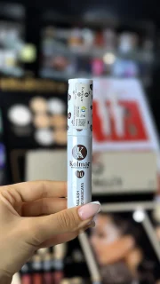 ریمل رنگی قهوه‌ای کولمار با برس حرفه‌ای و فرمولاسیون بلند کننده مژه