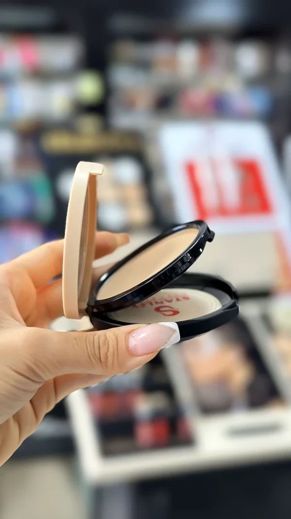 پنکک استنلی مدل PERFECT COVERAGE با پوشش طبیعی و جلوه مات