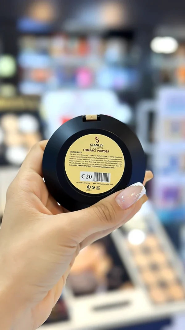 پنکک استنلی مدل PERFECT COVERAGE شماره C20 با پوشش کامل و مات