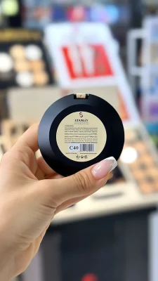 پنکک استنلی مدل Perfect Coverage شماره C40 با پوشش بی‌نقص و ماندگاری بالا