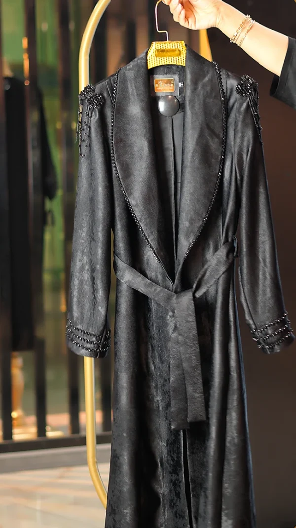 مانتو مجلسی زنانه با یقه آرشال و تزئینات سردوزی، پارچه لطیف و شیک، سایز ۳۸ تا ۴۶