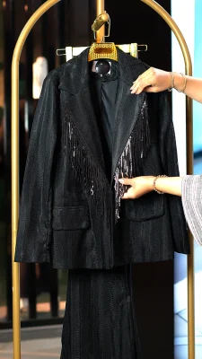 کت‌وشلوار زنانه مجلسی با پارچه گیپور وارداتی شیک و خاص