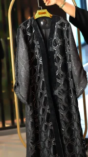 مانتو مجلسی ژاکارد جلو گیپور با آستین کارشده، پارچه ترک با کیفیت، سایز ۴۲ تا ۵۰