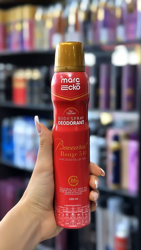 اسپری خوشبو کننده بدن مارک اکو رایحه باکارات رژ زنانه