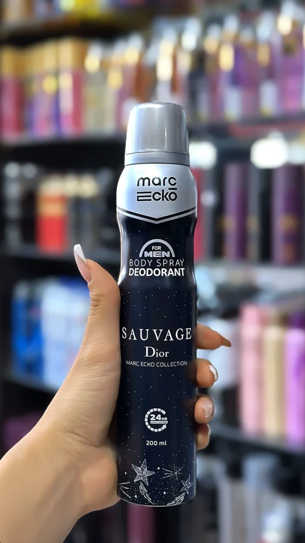 اسپری خوشبو کننده بدن مارک اکو رایحه ساواج دیور مردانه - نمای جلو اسپری خوشبو کننده بدن مردانه مارک اکو رایحه ساواج دیور