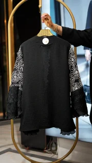 کت مانتو گیپور گل برجسته زنانه با دوخت تمیز و سرآستین خاص