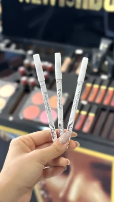 مداد چشم سفید آی فیس iFACE با بافت نرم و ماندگاری بالا