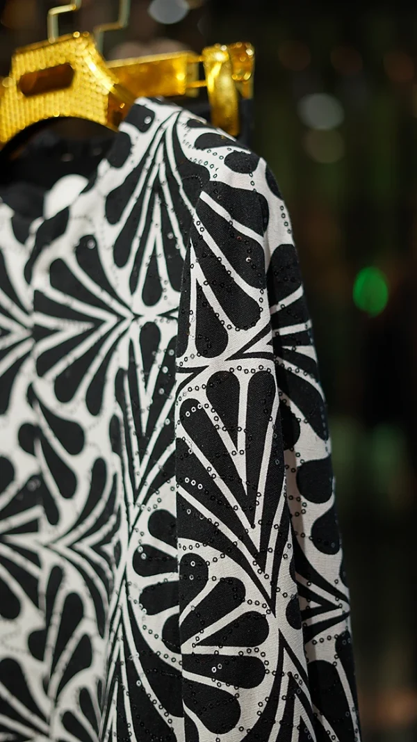 ست کت شلوار کراپ زنانه پولکی لینن سبک فری‌سایز