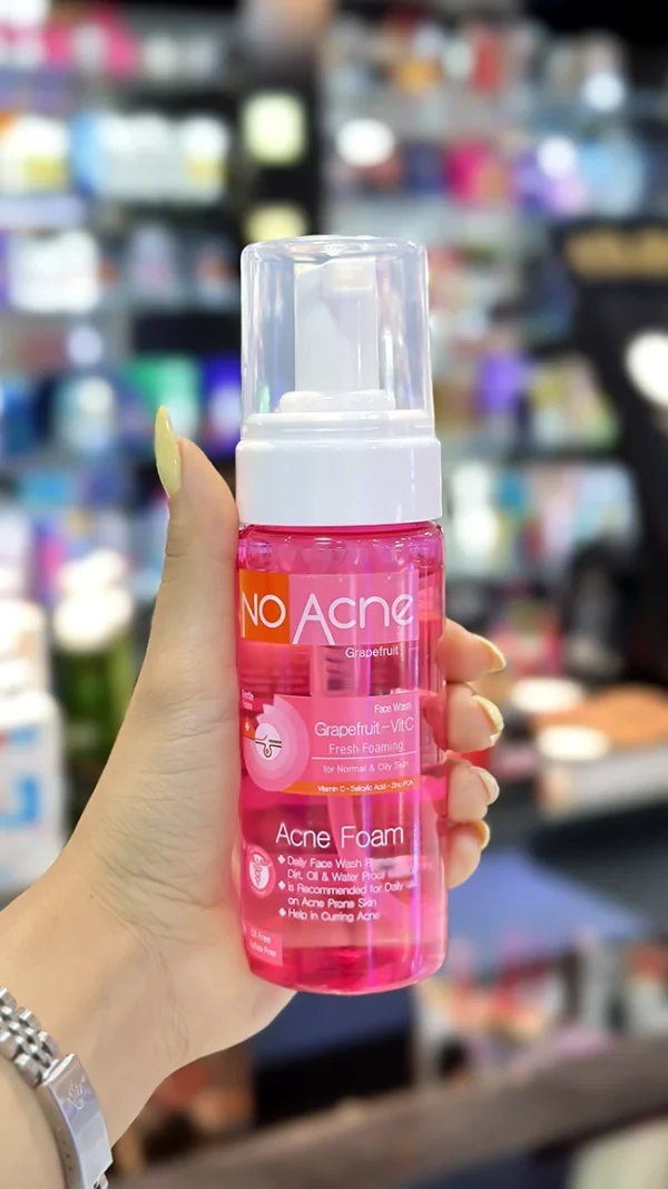 فوم شستشوی صورت نو آکنه حاوی عصاره گریپ فروت و ویتامین C مناسب پوست‌های نرمال و چرب حجم 150 میلی‌لیتر