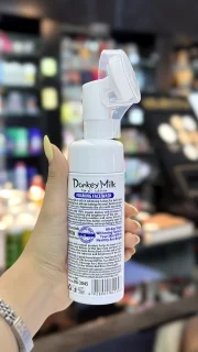 فوم شست‌وشوی صورت وکالی مدل شیر الاغ حجم 150 میلی‌لیتر