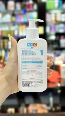 ژل اسکراب لایه‌بردار نو آکنه مدل Acne Solution مناسب پوست چرب و جوش‌دار حجم 235 میلی لیتر