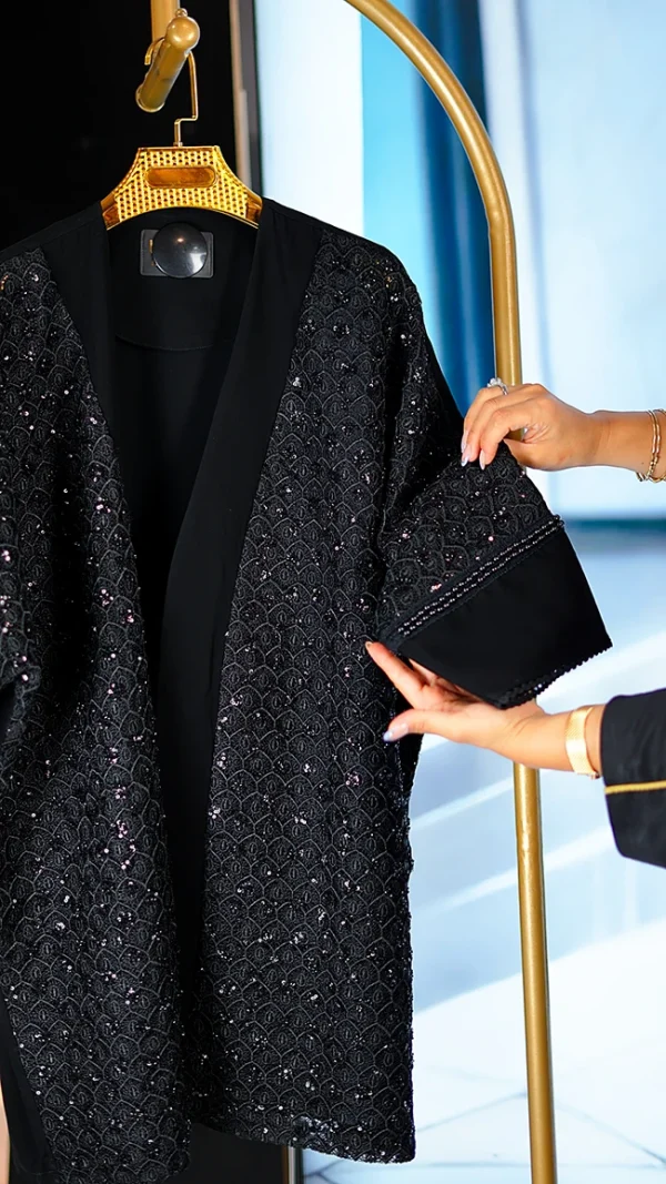 مانتو زنانه آستین کیمونو گیپور کارشده با مرواریددوزی فری سایز 38 تا 48