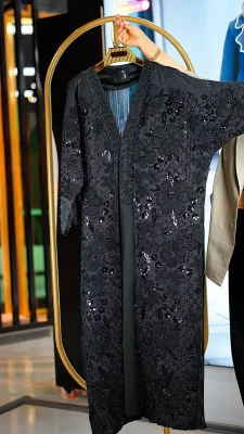 مانتو مجلسی بلند آستین مرواریدی با گل برجسته و جواهر دوزی