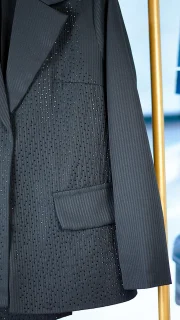 کت و شلوار مجلسی نگین‌دار سوپر بگ یقه انگلیسی